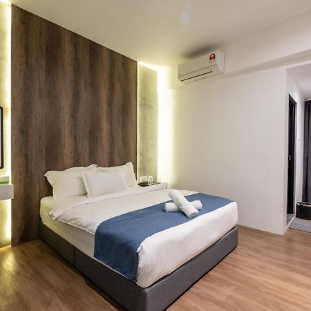فندق Boutique Hidden Loft بوكيت ميرتاجام المظهر الخارجي الصورة
