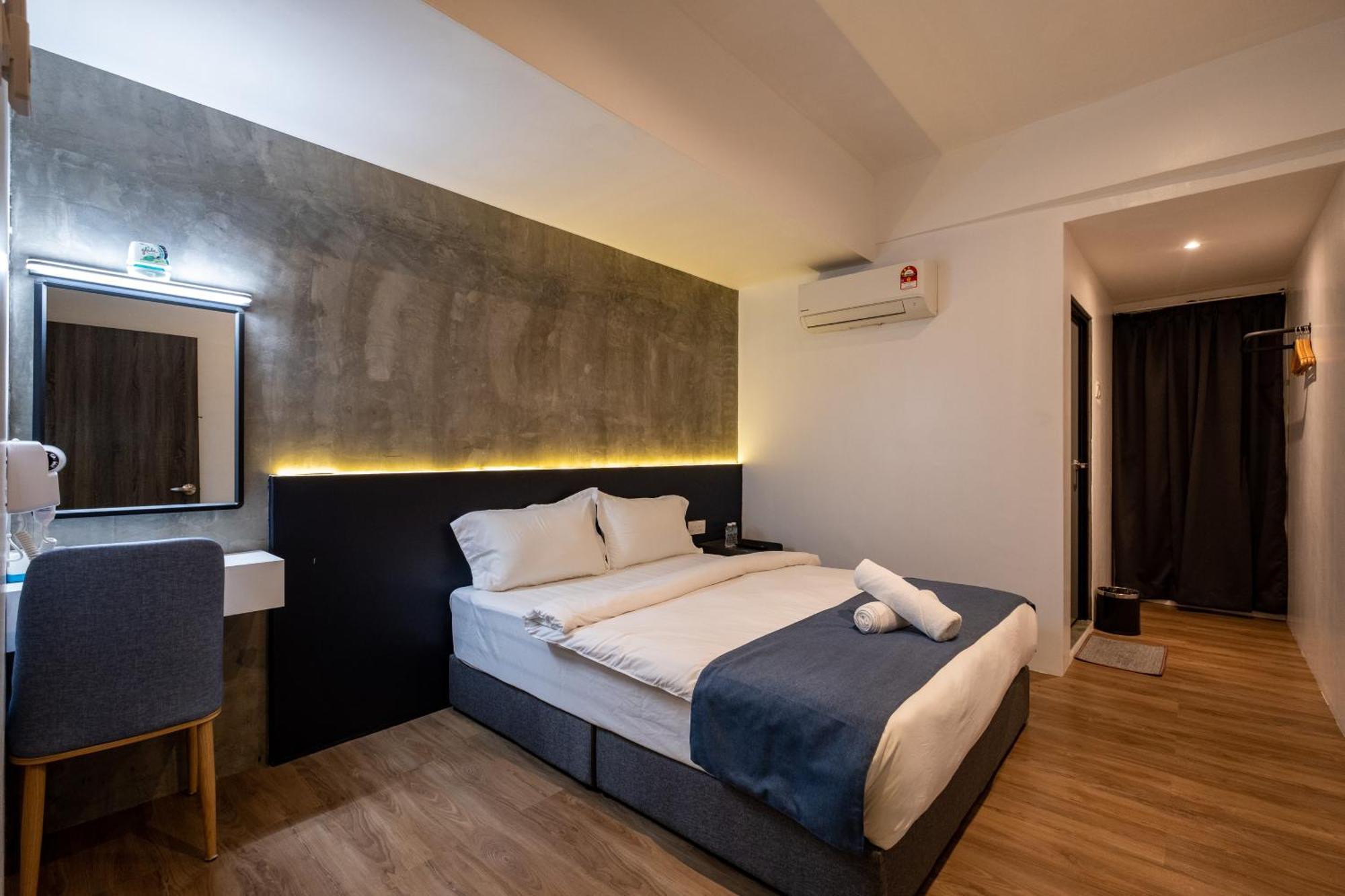 فندق Boutique Hidden Loft بوكيت ميرتاجام المظهر الخارجي الصورة